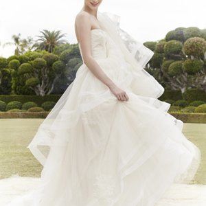 Monique Lhuillier Wedding Dress Ballgown Model BLISS 16228
